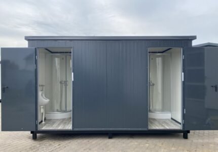 MÓDULO SANITARIO 4X2M WC DOBLE CON DUCHAS